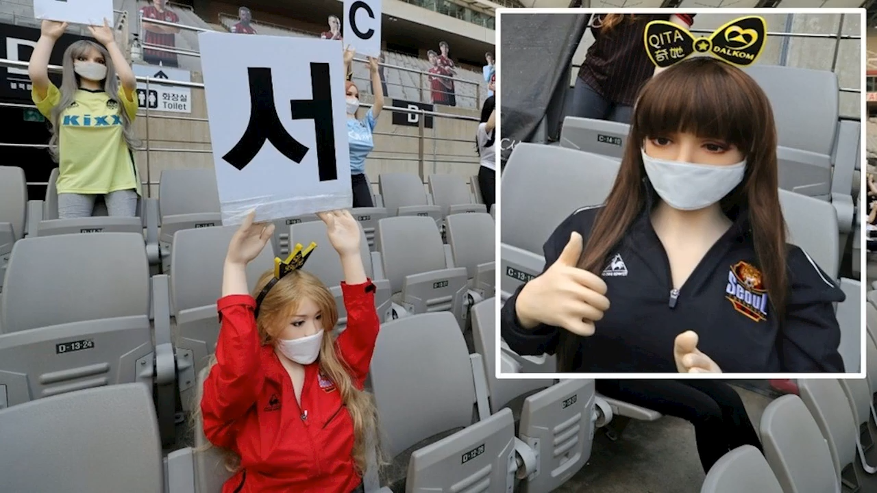 Na korejském fotbale vyřešili zákaz fanoušků originálně - fandily silikonové panny